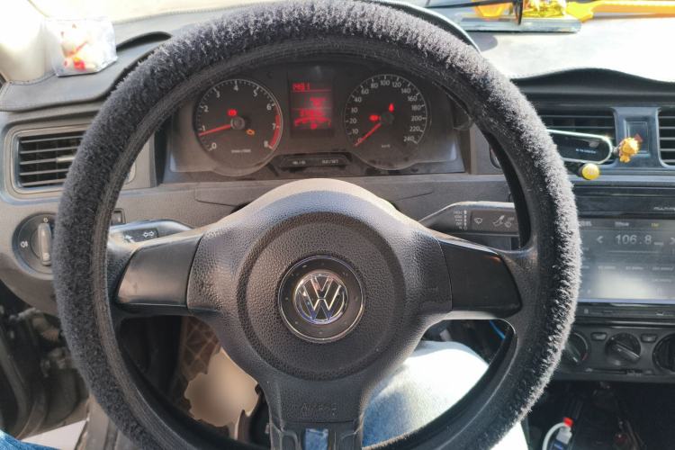 Used Volkswagen Santana 2013 1.4L Manual Fashion Edition
