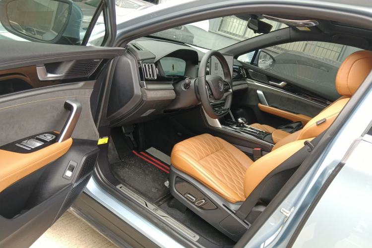 Used BYD Tang New Energy 2023 DM-i Champion Edition 112KM Prestige Model Driver Seat