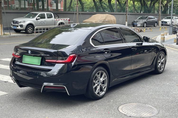 Used BMW i3 2024 eDrive 35 L
