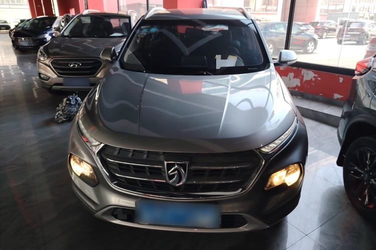 Used Baojun 510 2017 1.5L Automatic Fashion Model