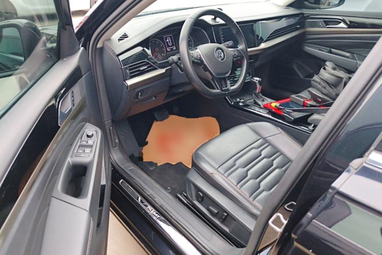 Used Volkswagen Passat 2020 330TSI Elite Edition China VI
