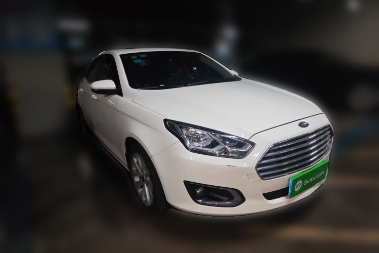 Used Ford Escort 2015 1.5L Automatic Fashion Model