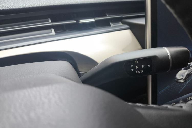 Used NETA V 2021 Standard Range Entertainment Version – Upgraded Model