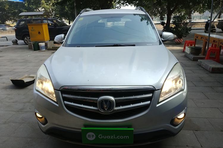 Used CHANGAN CS35 2015 1.6L Automatic Luxury Model China IV Standard
