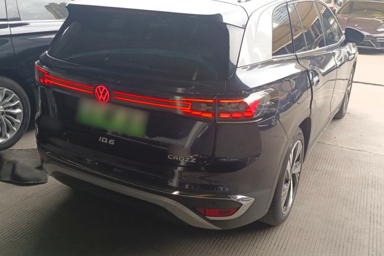 Used Volkswagen ID.6 CROZZ 2021 Long-Range PRO Edition
