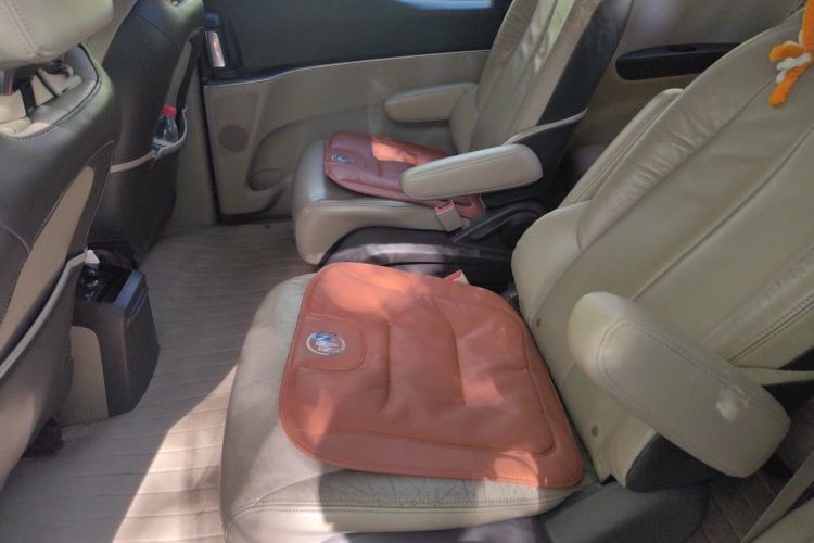 Used Buick GL8 2013 3.0L GT Luxury Business Haoya Edition
