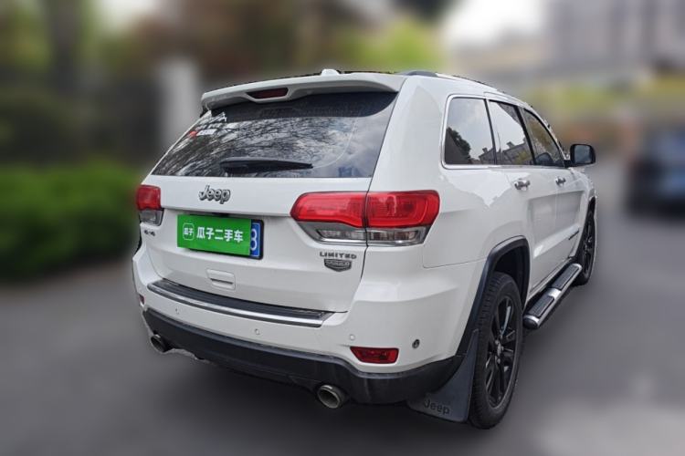 Used Jeep Grand Cherokee 2016 3.0L Comfort Navigation Edition Rear Right 45 Deg