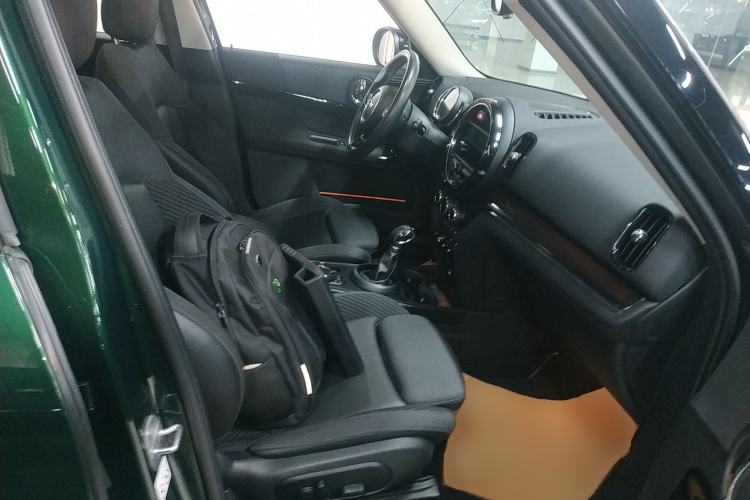 Used MINI Countryman 2017 1.5T COOPER ALL4 Right Front Seat