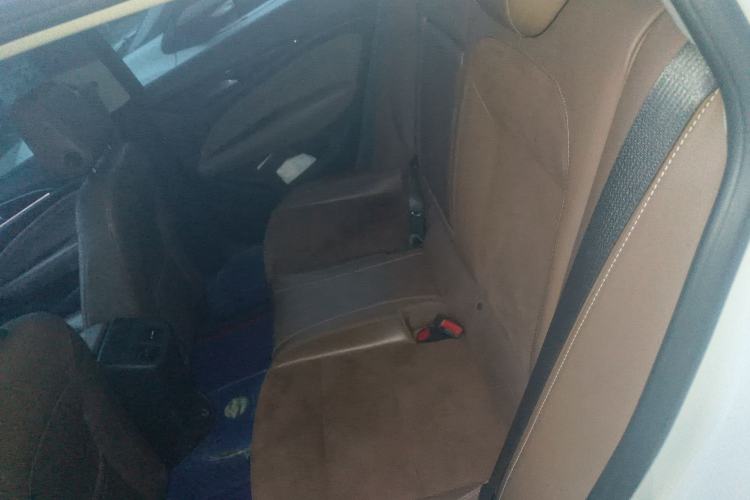 Used Buick Regal 2020 552T Luxury Version
