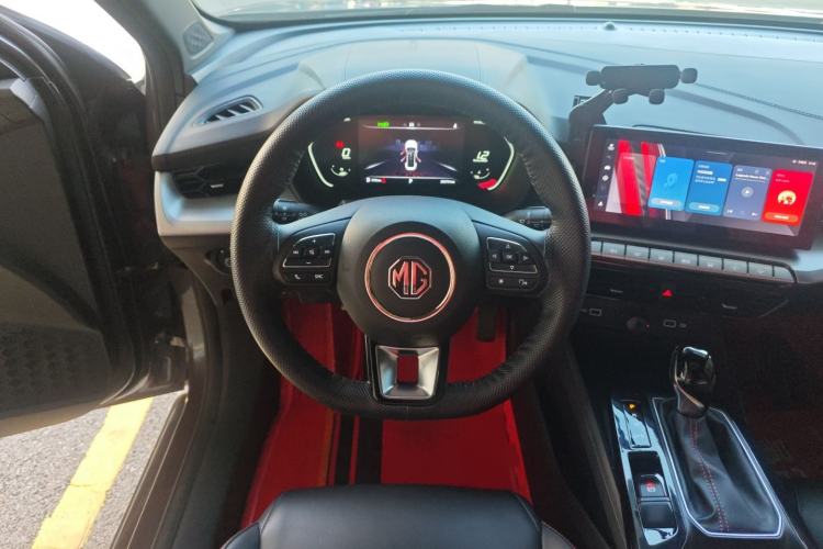 Used MG 5 2023 180 DVVT CVT Luxury Edition