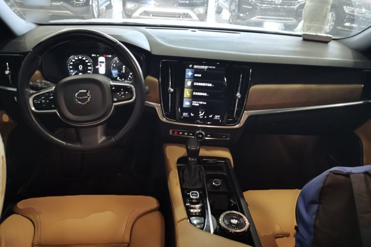 Used Volvo S90 2016 T6 AWD Zhiya Edition

