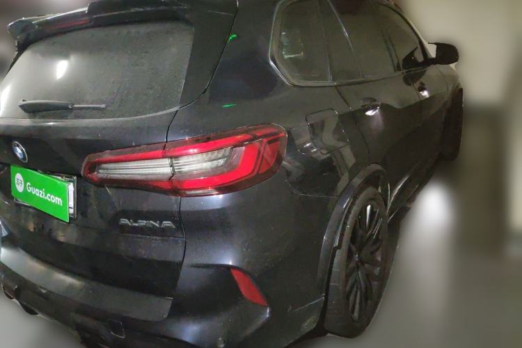 Used BMW X5 2019 xDrive40i Luxury Model with M Sport Package
