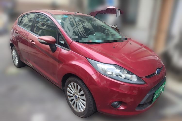 Used Ford Fiesta 2011 Hatchback 1.5L Manual Fashion Edition Front Right 45 Deg