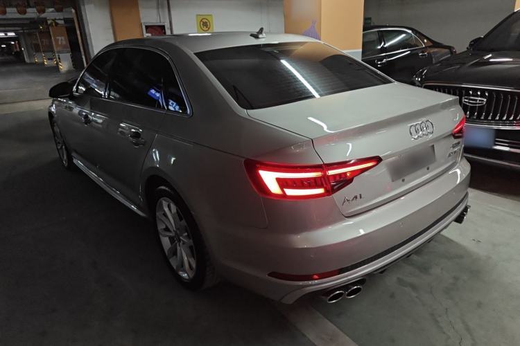 Used Audi A4L 2018 30th Anniversary Edition 40 TFSI Fashion Model