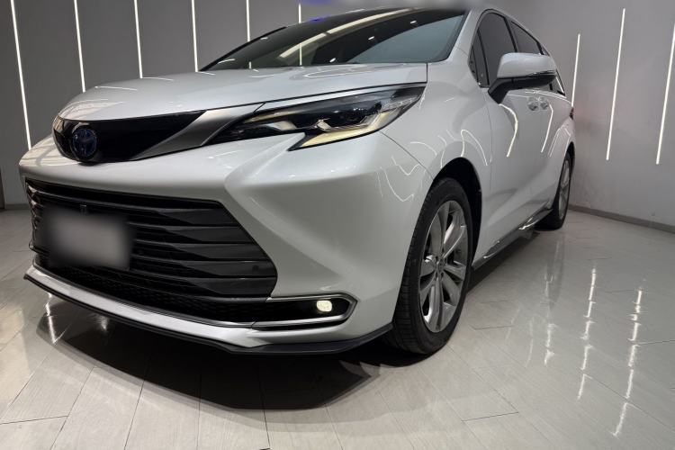 Used Toyota SIENNA 2023 2.5L Hybrid Deluxe Edition Guazi used car, China used car export, Used car for sale, Used cars, Cheapest cars for sale