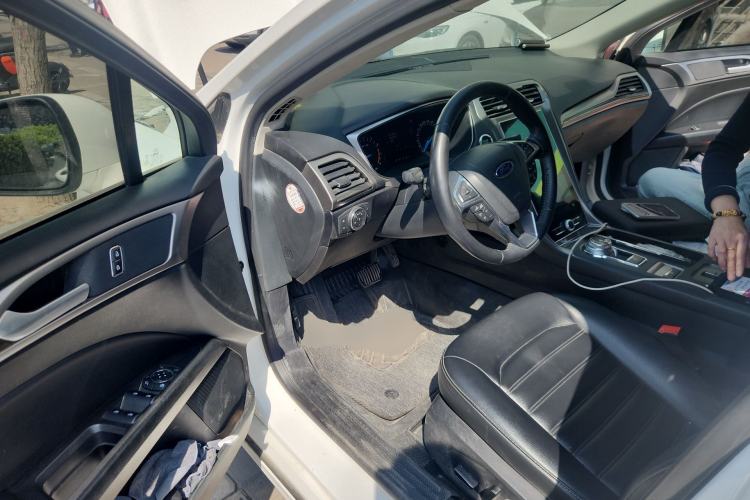 Used Ford Mondeo 2020 EcoBoost 180 Stylish Model Driver Seat