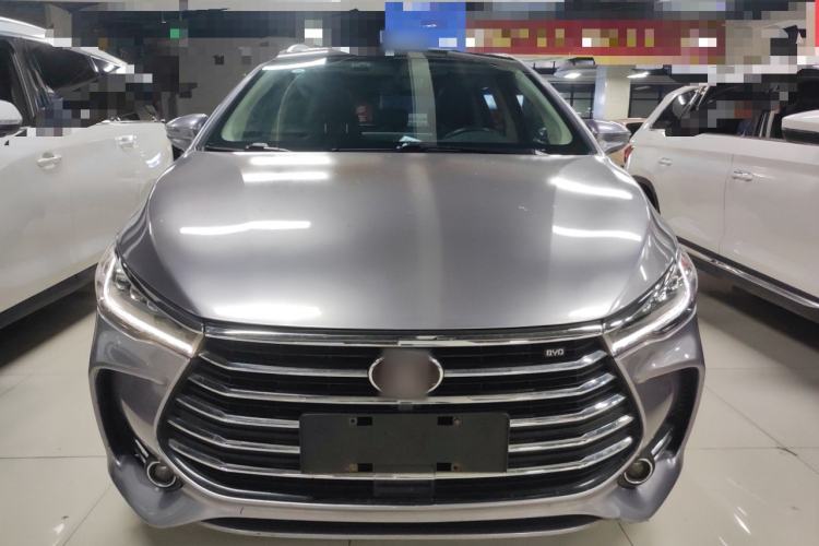 Used BYD Song MAX 2019 1.5T Automatic Smart Connect ZhiLian RuiDong Model 7 Seats China V Emission Standard

