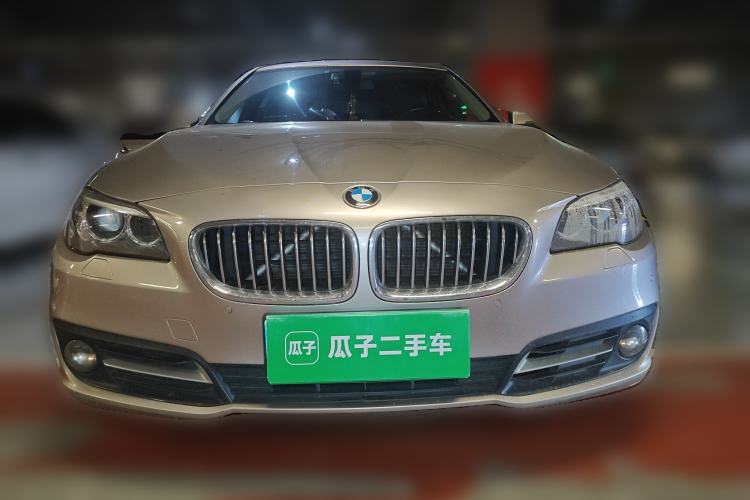 Used BMW 5 Series 2014 520Li Elegant Model
