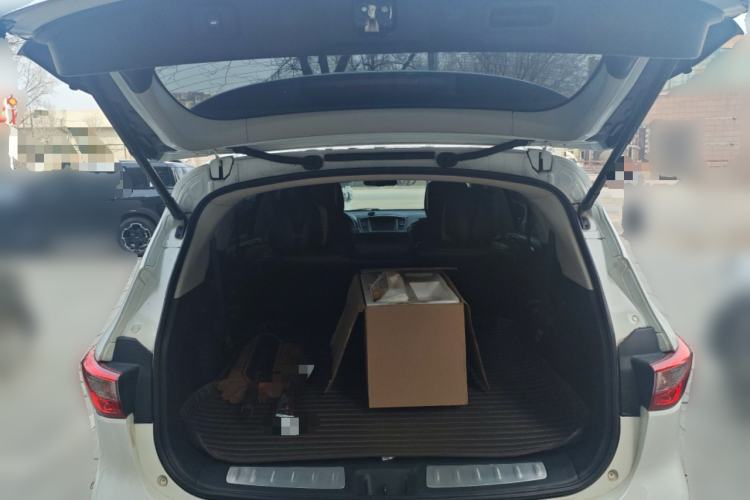 Used Infiniti JX 2013 JX35 4x4 All-Terrain Edition Trunk