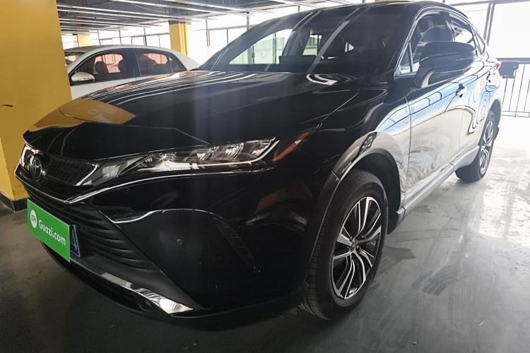 Used Toyota Harrier 2022 2.0L CVT Two-Wheel Drive Luxury Edition
