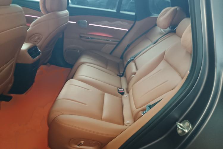 Used GAC Trumpchi Xiangwang S7 2025 180km Ultra All-Wheel Drive LiDAR Edition Left Rear Seat