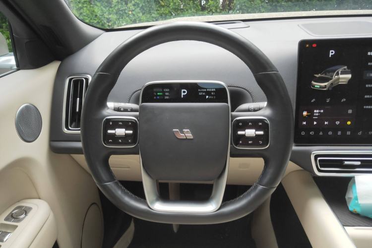 Used Li Auto L9 2022 Max model
