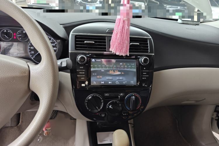 Used Nissan Tiida 2011 1.6L CVT Comfort Model
