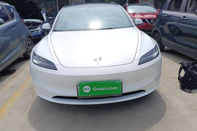 Used Tesla Model 3 2025 Rear-Wheel-Drive Version Front