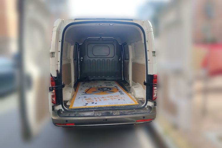 Used CHANGAN KUAYUE Xing V5 2021 1.5L Jinbao Edition Luxury Version JL473QH Trunk