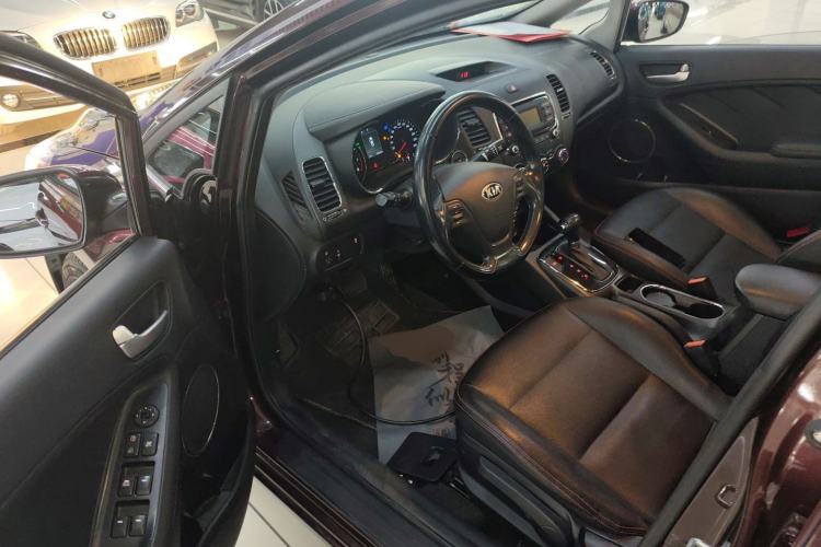 Used Kia K3 2016 1.6L Automatic GLS
