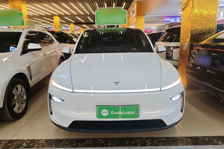 Used Tesla Model Y 2025 Rear-Wheel-Drive Version