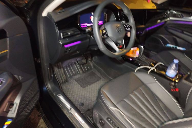 Used Volkswagen Passat 2024 380TSI Starry Dragon Edition