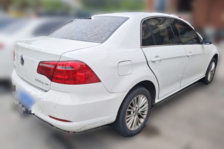 Used Volkswagen Bora 2013 1.4T Automatic Luxury Model Rear Right 45 Deg