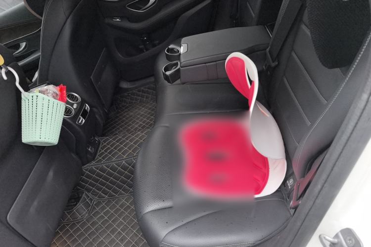 Used Mercedes-Benz GLC 2019 GLC 300 L 4MATIC Dynamic Model Left Rear Seat