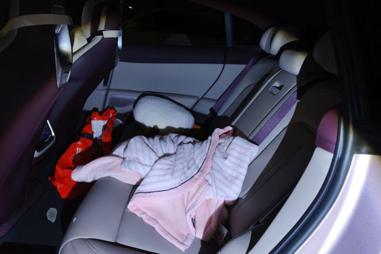 Used Xiaomi Auto YU7 2025 Ultra-Long Range High-Performance All-Wheel-Drive Max Edition
