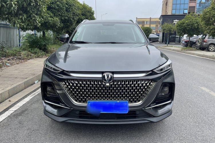 Used Oshan X7 PLUS 2023 Enjoy Edition 1.5T Automatic Pilot Model 7 Seats