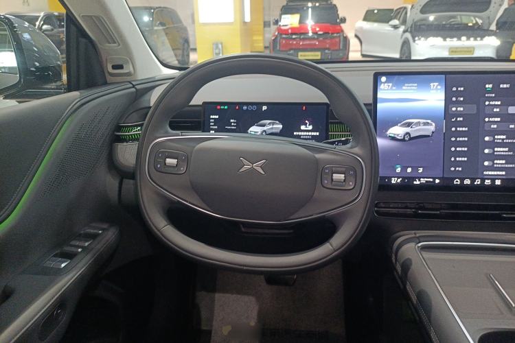 Used XPeng G6 2025 625 Long-Range Max Flagship Edition Steering Wheel