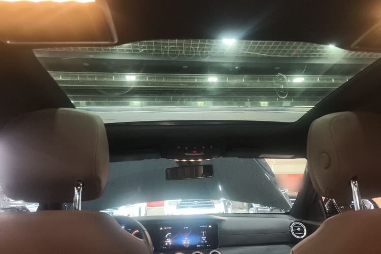 Used Mercedes-Benz E-Class 2022 Revised Version E 300 L Sporty and Stylish Edition