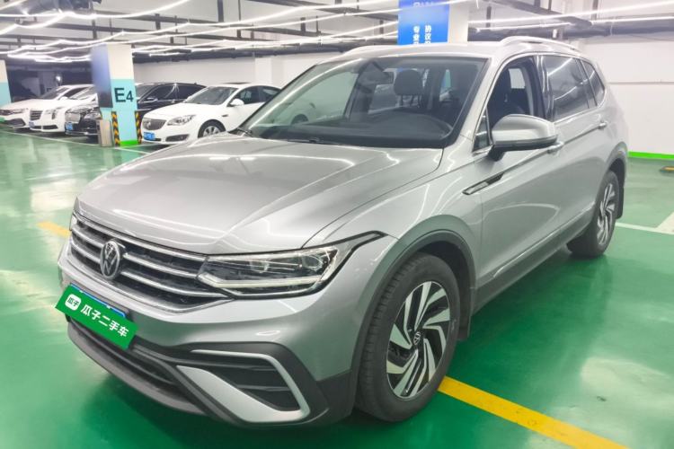 Used Volkswagen Tiguan L 2022 330TSI Automatic Two-Wheel Drive Smart Edition