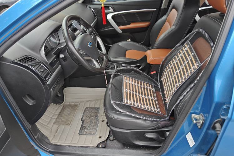 Used Geely Auto Emgrand 2015 Hatchback RS 1.5L CVT Upward Edition
