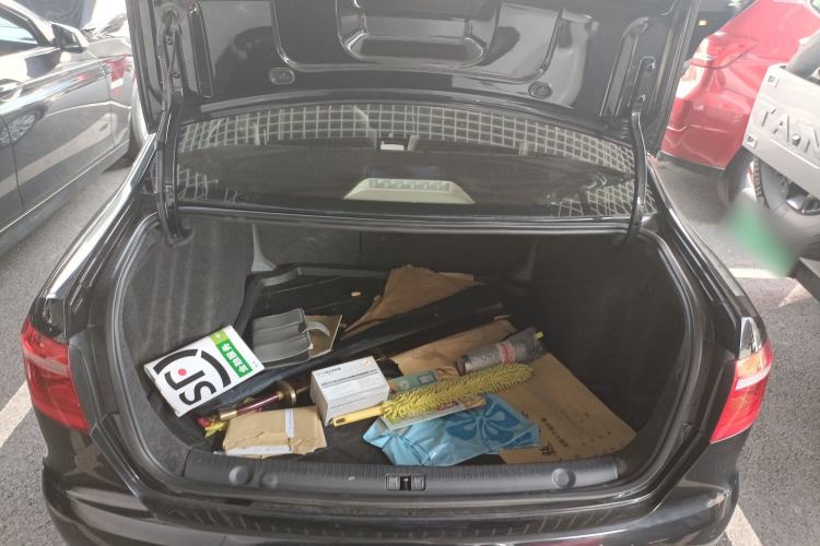 Used Volkswagen Lavida 2013 Restyled Classic 1.6L Automatic Comfort Edition