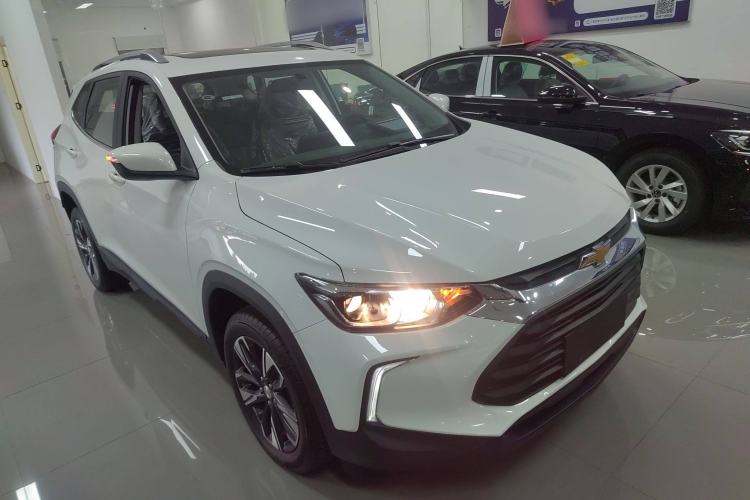 Used Chevrolet Trax 2021 325T Automatic Fun Edition China VI Standard
