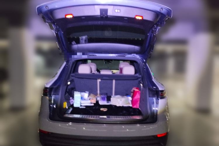 Used Porsche Cayenne 2018 Cayenne 3.0T Trunk