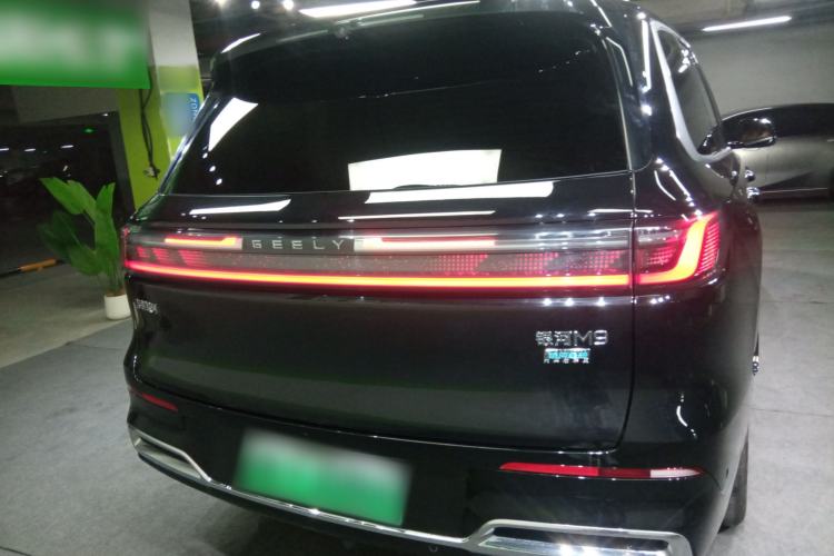 Used Geely Galaxy M9 2025 Model 230km Two-Wheel-Drive Exploration Edition Rear