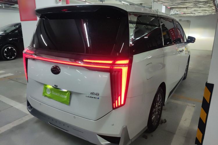 Used GAC Trumpchi M8 2023 Zongshi Series Dual-Motor Supreme Edition Rear Right 45 Deg