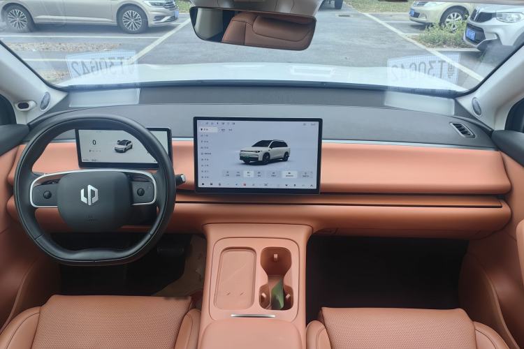 Used Leapmotor C16 2024 Pure Electric 520 Deluxe Edition