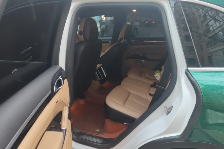 Used Porsche Cayenne 2016 Cayenne Platinum Edition 3.0T
