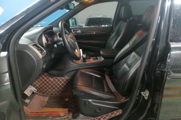 Used Jeep Grand Cherokee 2015 3.0TD Diesel Comfort Navigation Edition
