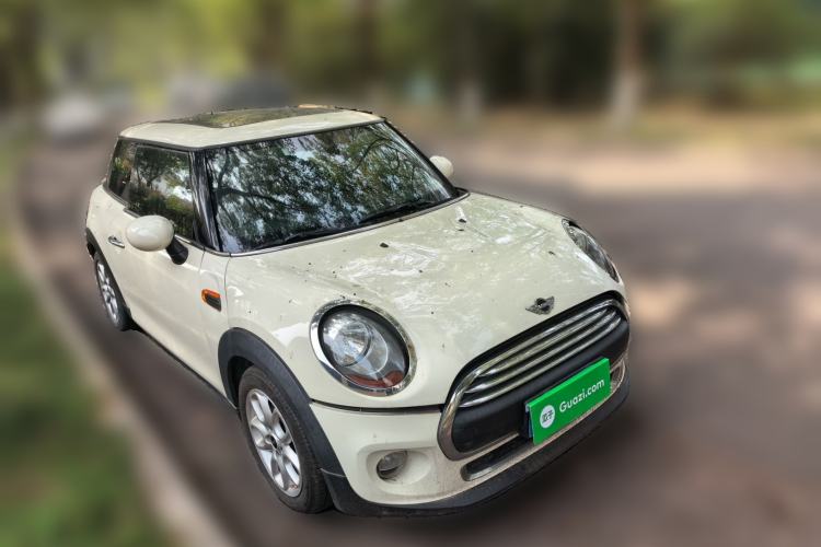 Used MINI 2014 1.2T ONE+ Front Right 45 Deg