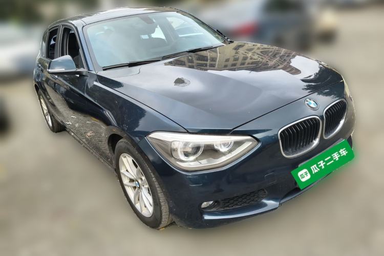 Used BMW 1 Series 2013 Facelifted 118i Leading Edition Front Right 45 Deg